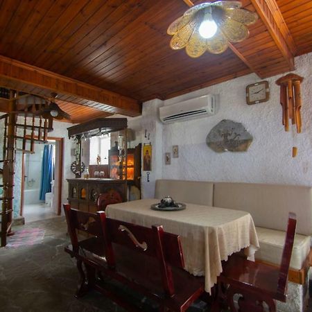 Traditional Village House Meson Yerakarion Екстер'єр фото