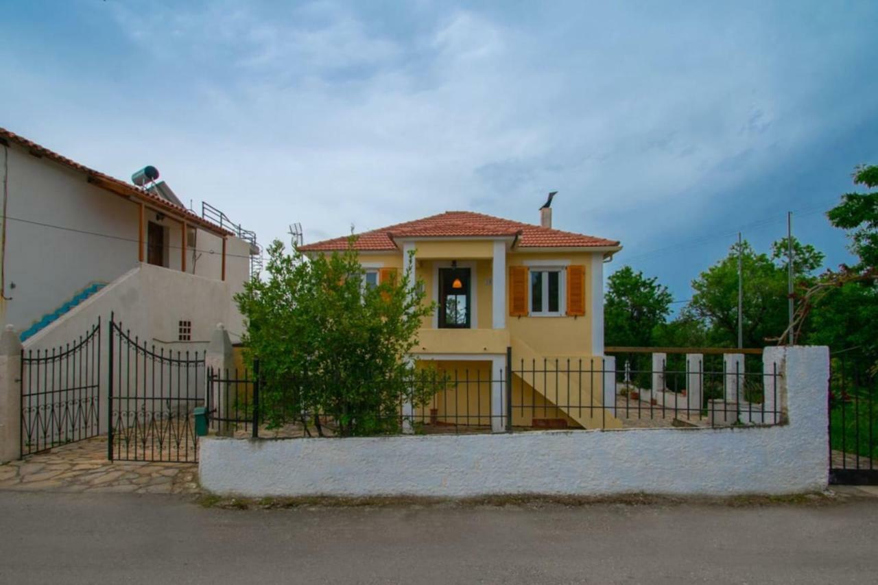 Traditional Village House Meson Yerakarion Екстер'єр фото