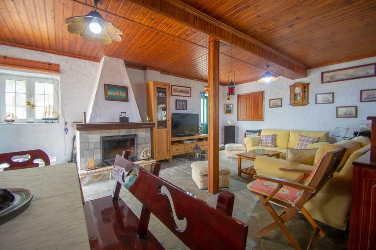Traditional Village House Meson Yerakarion Екстер'єр фото